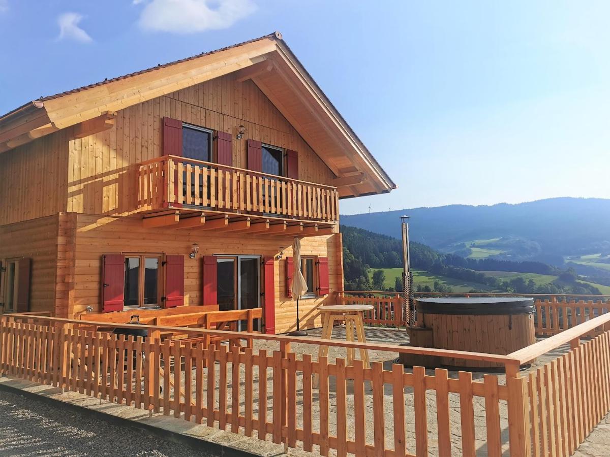 Bergchalet Am Waldrand - Pool, Sauna & Kamin Pöllauberg Екстериор снимка
