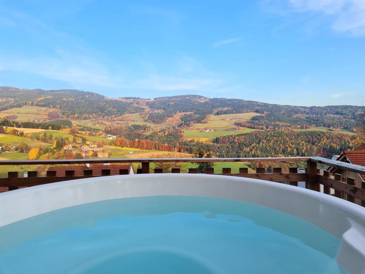 Bergchalet Am Waldrand - Pool, Sauna & Kamin Pöllauberg Екстериор снимка