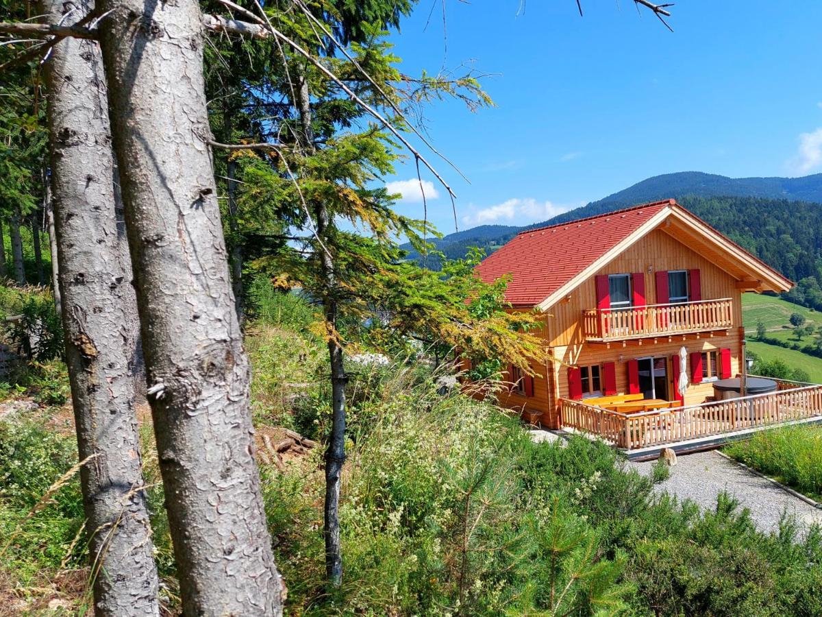Bergchalet Am Waldrand - Pool, Sauna & Kamin Pöllauberg Екстериор снимка
